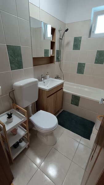 Drumul Taberei, Afi Mall